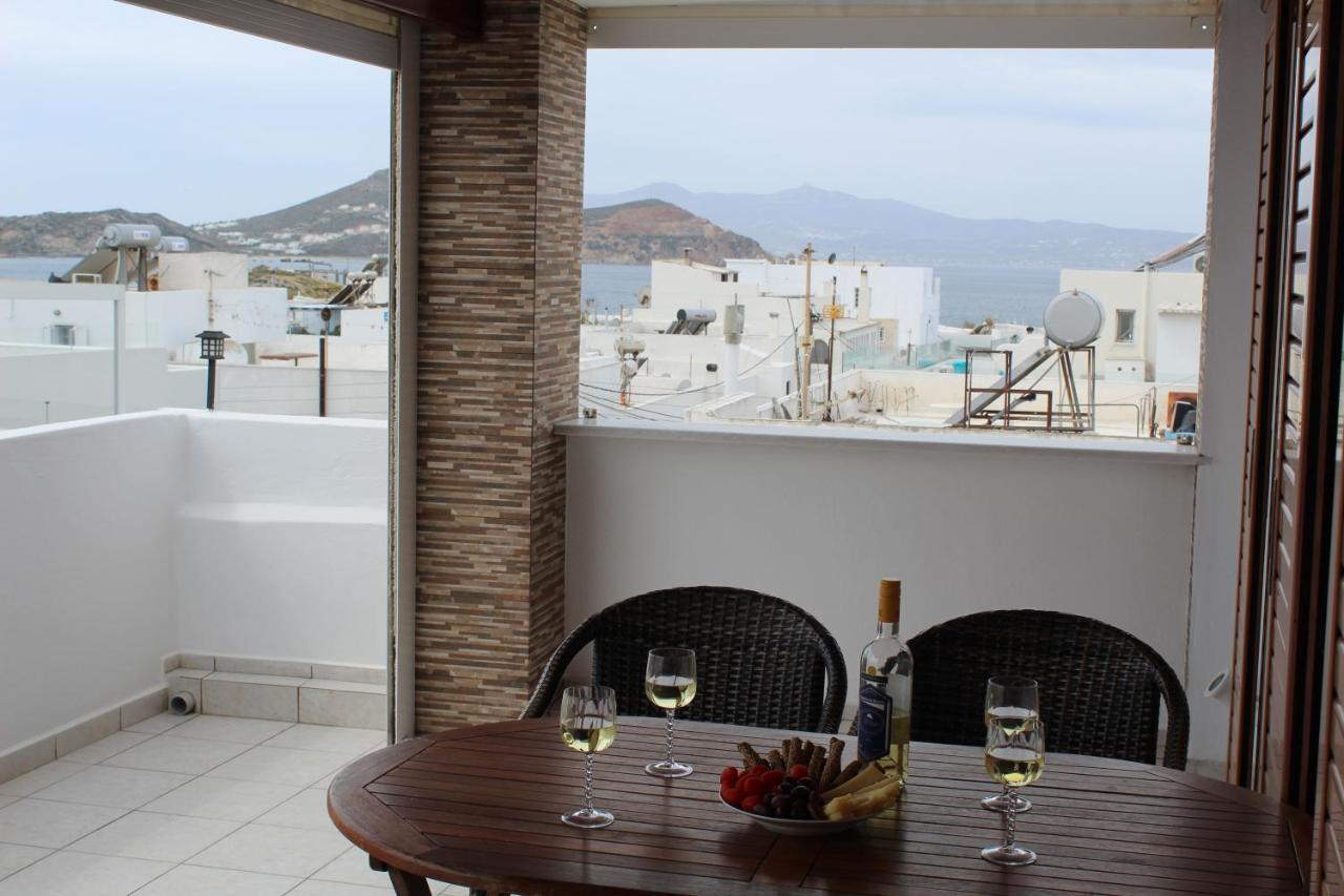Kapetanos Rooms Naxos City エクステリア 写真